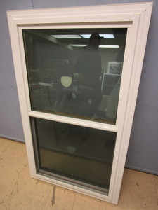 lot 718 image: LINDSAY DOUBLE-HUNG POCKET WINDOW - NEW, 31 x 53