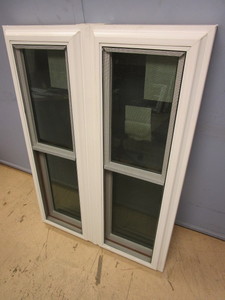 lot 735 image: LINDSAY DOUBLE-HUNG CASEMENT WINDOW - NEW, 32 x 45