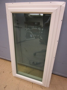 lot 745 image: LINDSAY POCKET CASEMENT WINDOW - NEW, 18 x 32