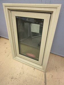 lot 771 image: HEARTLAND CASEMENT WINDOW - NEW, 20 x 30