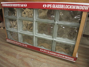 lot 785 image: IPS BLOCK WINDOW - NEW, 31 x 17