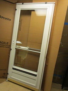 lot 796 image: PRO-VIA SPECTRUM SERIES THREE-QUARTER VIEW STORM DOOR - NEW