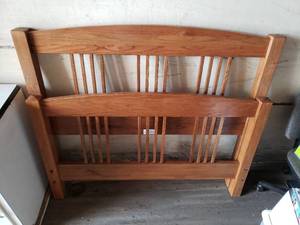 Headboard and Footboard
