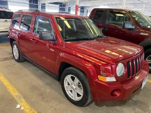 lot 2 image: 2010 Jeep Patriot 4x4
