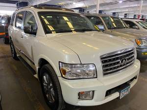 lot 4 image: 2008 Infiniti QX56 4x4