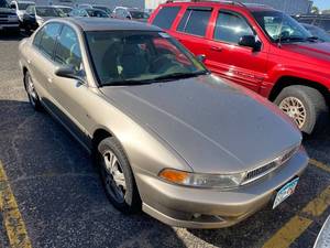 lot 12 image: 2001 Mitsubishi Galant LS