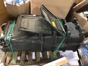 lot 20 image: 4 TOTEN 48 Gal. Greenstone Trash Cans with Wheels and Attached Lid SEE PICS