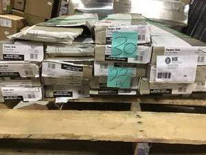 lot 30 image: 22 CASES TRAFFICMASTER Taupe Oak 6 in. x 36 in. Peel and Stick Vinyl Plank SEE PICS