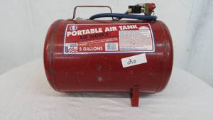 Portable 5 Gallon Air Tank