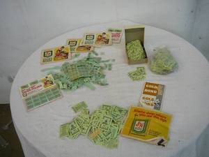 Lot of Stamps Gold Bond S & H Green Stamp & Books