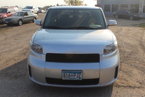 lot 6251 image: 2008 Scion xB - 2 Owners