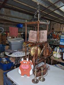 lot 201 image: Grab Bag Home Decor Lot