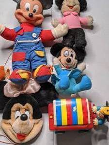 lot 289 image: 1980s Mickey Mouse DollsToys