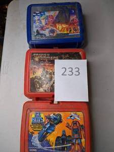lot 233 image: Three Lunch Boxes Transformers, GoBots and GI Joe