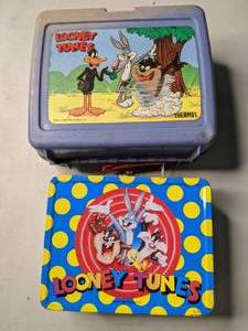 lot 241 image: Pair of Looney Tunes Lunch Boxes