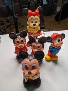 lot 279 image: Assorted Mickey and Minnie Toys