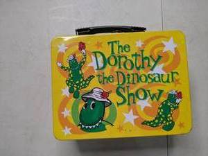 lot 330 image: Dorothy the Dinosaur Show Metal Lunch Box