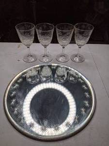 lot 333 image: Four Etched Glasses and Serving Tray
