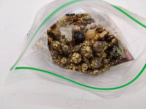 lot 381 image: Beaded Jewelry Mystery Lot