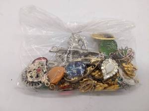 lot 392 image: Assorted Jewelry for Re-Purposing