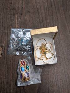 lot 398 image: Mystery Jewelry Grab Bag