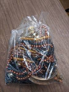 lot 425 image: Beaded Jewelry Grab Bag