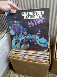 lot 315 image: Lot of Assorted Vinyl Records