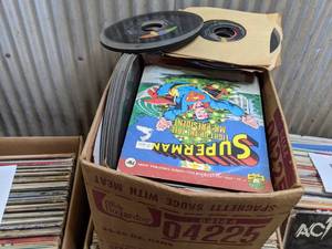 lot 319 image: Lot of Assorted Vinyl Records