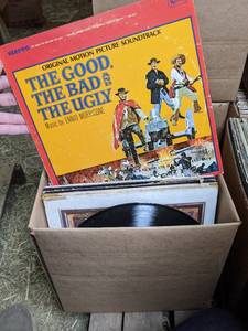 lot 17 image: Lot of Assorted Vinyl Records