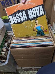 lot 24 image: Lot of Assorted Vinyl Records