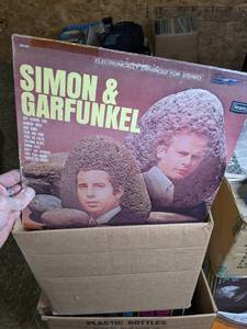 lot 31 image: Lot of Assorted Vinyl Records