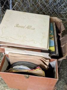 lot 88 image: Lot of Assorted Vinyl Records