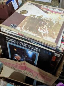 lot 202 image: Lot of Assorted Vinyl Records