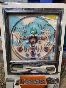lot 102 image: Vintage Nishijin Pachinko Machine with Balls