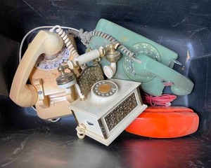 lot 112 image: Lot of Four Vintage Telephones