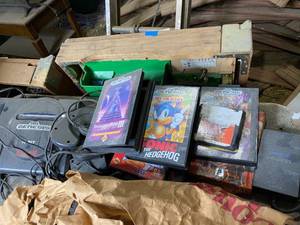 lot 124 image: Sega Genesis 16-Bit Console plus Games