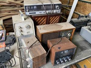 lot 127 image: Lot of Vintage Alarm Clock Radios