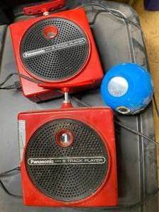 lot 128 image: Pair of Panasonic 8 Track Players and Panapet Space Age AM Radio