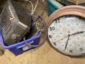 lot 130 image: Western Electric Executone Speaker and Wall Clock