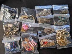 lot 156 image: Assortment of Vintage Costume Jewelry
