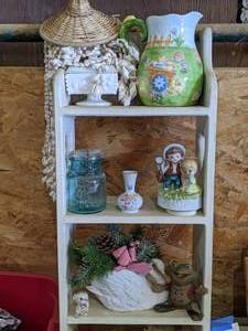 lot 171 image: Assortment of Vintage Items- Blue Ideal Ball Mason Jar with Glass Lid