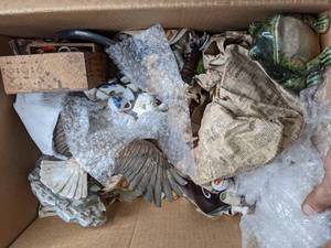 lot 260 image: Vintage Wooden Jewelry Box and Contents of Drawers