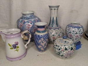 lot 70 image: Collection of Floral Glazed Pottery