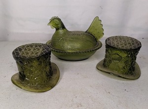 lot 81 image: Trio of Olive Green Glass Pieces