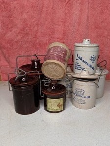 lot 6 image: Assorted Small Lidded Crocks