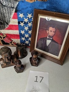 lot 17 image: Lincoln Centered Presidential Lot