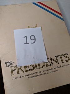 lot 19 image: Book of Portraits of Presidents