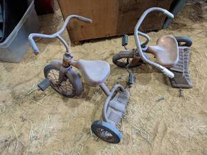 lot 9 image: (2) Vintage Tricycle Missing Wheels...