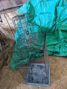 lot 42 image: Bird Cage (16 X 16 X 38) & Outdo...