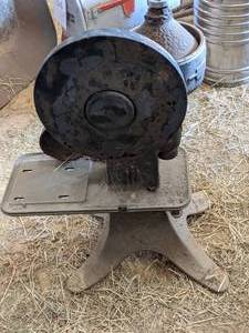 lot 66 image: Vintage Cream Separator Delaval Se...